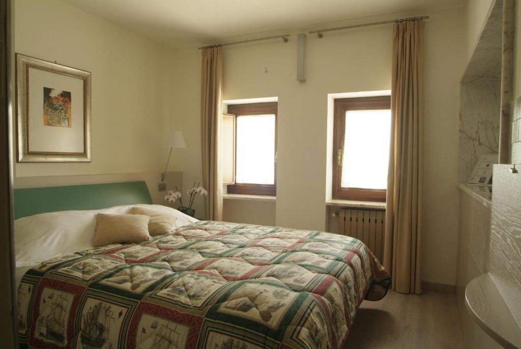Chambres D'Hotes Nuits De Reve Roisan Bilik gambar