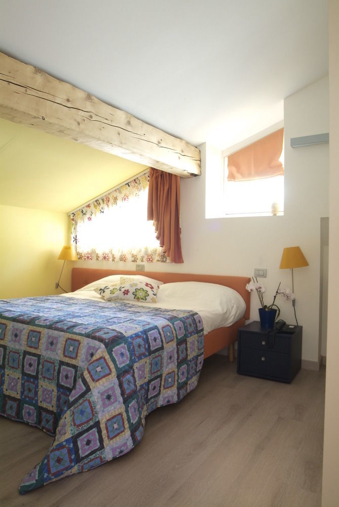 Chambres D'Hotes Nuits De Reve Roisan Luaran gambar
