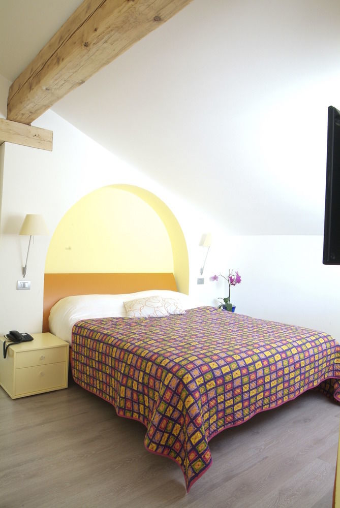 Chambres D'Hotes Nuits De Reve Roisan Luaran gambar